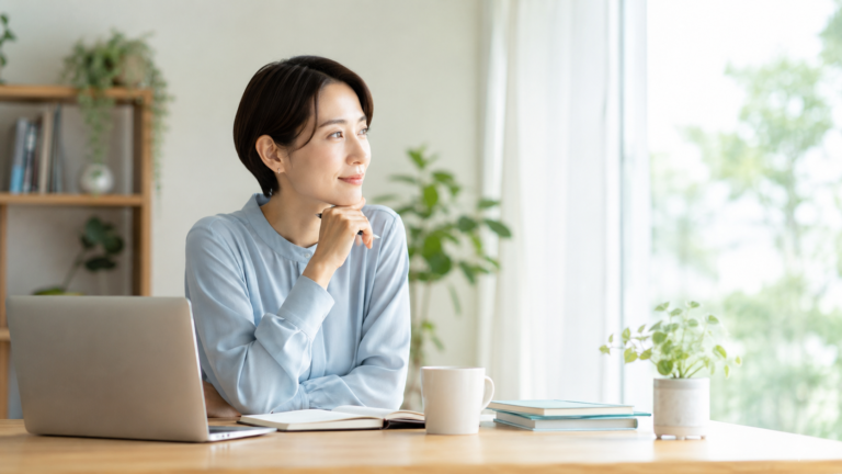 うつ病の復職が不安で復職準備を確認する会社員